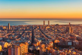 Adventní Barcelona - metropole Katalánska - Španělsko