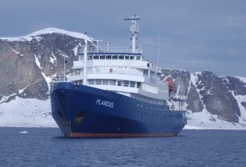 Antarktický poloostrov - sledování velryb na lodi Plancius - Antarktida