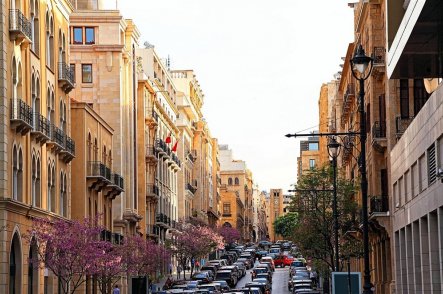 BEJRÚT - POBYT V PAŘÍŽI BLÍZKÉHO VÝCHODU - Libanon - Bejrút