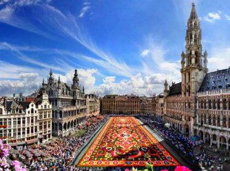 Belgie – okruh Belgickým královstvím a květinový koberec na Grand Place