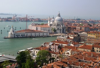Benátky a ostrovy, památky a 60. Bienále - Itálie - Benátky