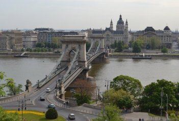 Bratislava, Budapešť a termální láně - Maďarsko