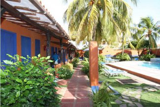 Costa Linda - Isla Margarita - Playa El Agua (El Yaque)