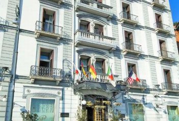 GRAND HOTEL PARKER´S - Itálie - Neapol