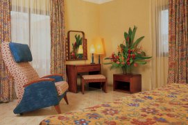 Hotel Arenas Doradas a Hotel Grand Paradise Bavaro - Kuba - Varadero 