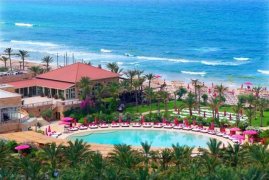 Hotel Eddé Sands Beach Resort