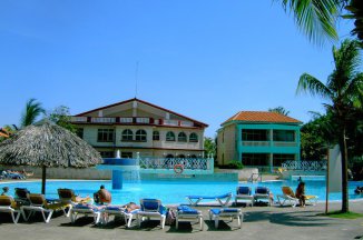 Hotel Plaza, Hotel Sol Cayo Santa Maria a Club Kawama Hotel - Kuba - Varadero 