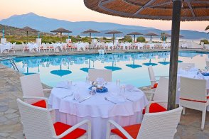 Hotel Sirenes Beach Resort - Řecko - Samos - Pythagorion