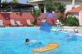 Hotel Tassos Apartments - Řecko - Korfu - Acharavi