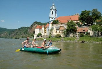 Jednodenní plavba po Dunaji - Rakousko