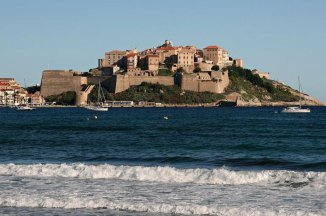 Korsika a její pláže - Korsika