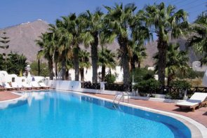 Hotel Kouros Village - Řecko - Santorini - Perissa