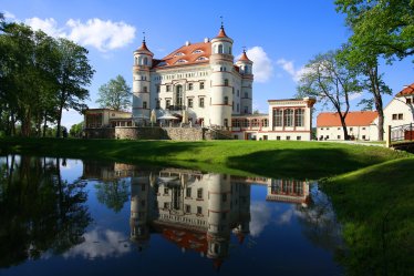 Krásy polských Krkonoš - hrady, zámky a zahrady Jelono-Gorské doliny
