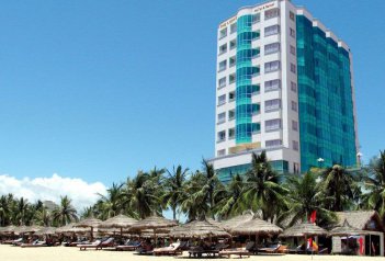 Light Hotel - Vietnam - Nha Trang