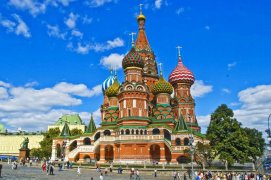 Moskva a kremelská Zbrojnice s poklady ruských carů