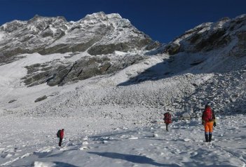 Nepál - výstup na Mera Peak s trekem z údolí Arun - Nepál