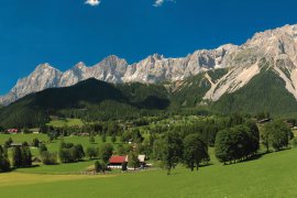 Pod vrcholy Dachsteinu - Rakousko