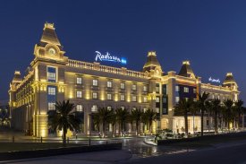 Recenze Radisson Blu Hotel Ajman
