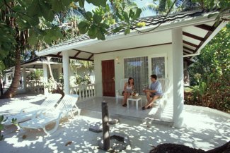 Resort HOLIDAY ISLAND  - Maledivy - Atol Jižní Ari