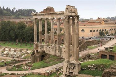 Řím, prodloužený letecký víkend s průvodcem
