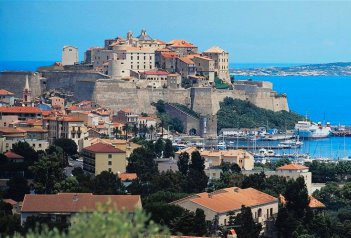 Sardinie a Korsika - nejzajímavější místa ostrovů - Korsika