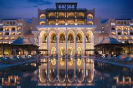 Recenze SHANGRI-LA HOTEL ABU DHABI
