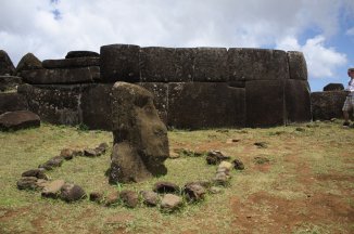 Tajemný Rapa Nui - ostrov stovek tváří - Chile