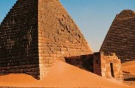 V království černých faraónů - Súdán