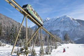 Recenze Vánoční lyžovačka v Alpách