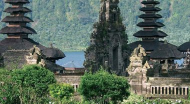 Velké putování po ostrově Jáva s pobytem na Bali
