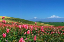 Velký okruh Arménií - památky a přírodní krásy