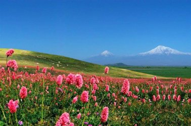 Velký okruh Arménií - památky a přírodní krásy