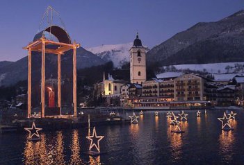 ADVENT NA JEZEŘE WOLFGANGSEE - Rakousko