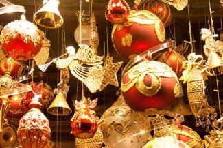 Advent ve Vídni, romantika zámku Hof a nákupy v Pandorfu - Rakousko