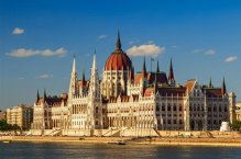 ADVENTNÍ BUDAPEŠŤ - Maďarsko