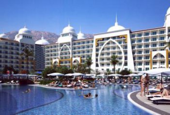 Alan Xafira Deluxe Resort & Spa - Turecko - Avsallar - Türkler