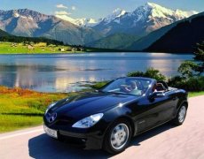 Alpskými průsmyky z Davosu do Montreux - autem či motocyklem