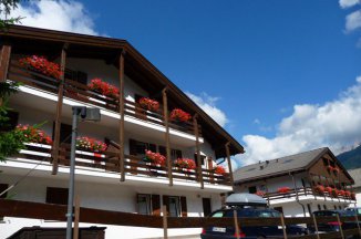 APARTMÁNOVÝ DŮM CASA CANAZEI - Itálie - Val di Fassa - Alba di Canasei