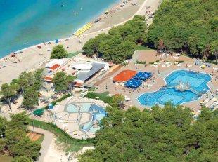 APARTMÁNY ZATON HOLIDAY VILLAGE