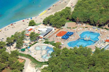 APARTMÁNY ZATON HOLIDAY VILLAGE