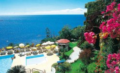 BAIA AZUL - Portugalsko - Madeira  - Funchal