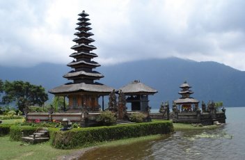 Bali + Lombok