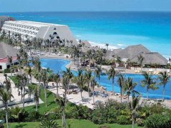 BE LIVE CANCÚN
