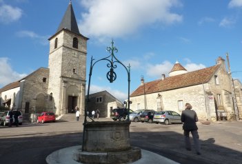 Beaujolais a Burgundsko, kláštery a slavnost vína - Francie