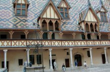 Beaujolais a Burgundsko, víno a kláštery - Francie