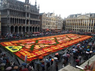 Belgie, památky UNESCO a květinový koberec