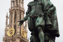 Belgie, umění, památky UNESCO, gastronomické zážitky či květinový koberec - Belgie