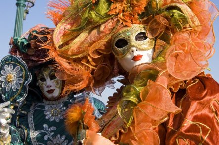 Benátský karneval - letecky nebo autobusem - Benátky, město na laguně - Itálie