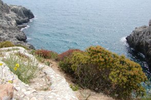 Bílé útesy poloostrova Gargano a památky Apulie - Itálie