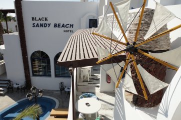 Black Sandy Beach - Řecko - Santorini - Perissa